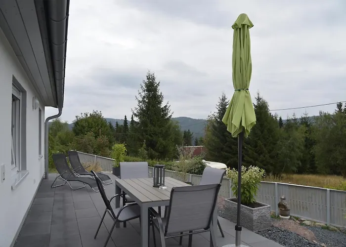 Am Fusse Des Rennsteig/ Haus Anna Сasa de vacaciones Suhl