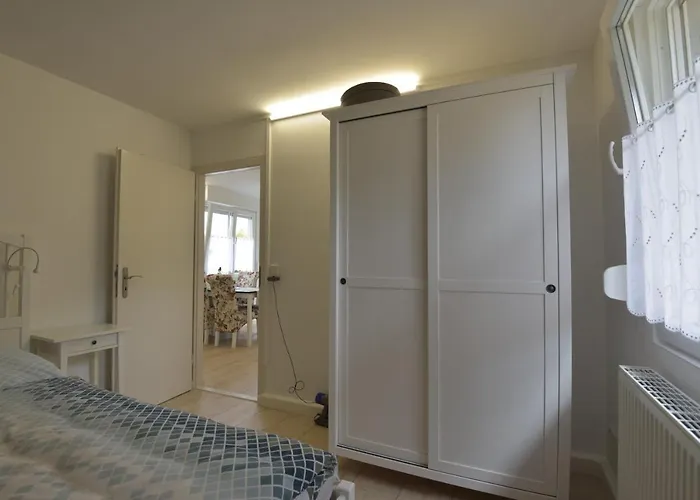 Am Fusse Des Rennsteig/ Haus Anna Suhl