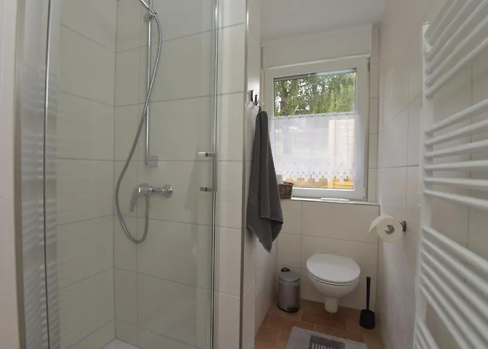 Am Fusse Des Rennsteig/ Haus Anna Suhl